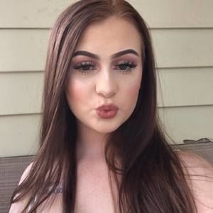 Meet your Posher, Bethany